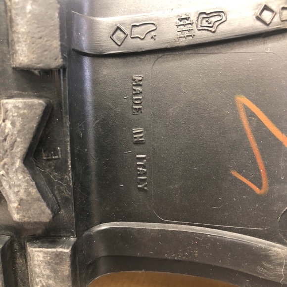 BURBERRY Rubber Rain Boot - Picture 8 of 16